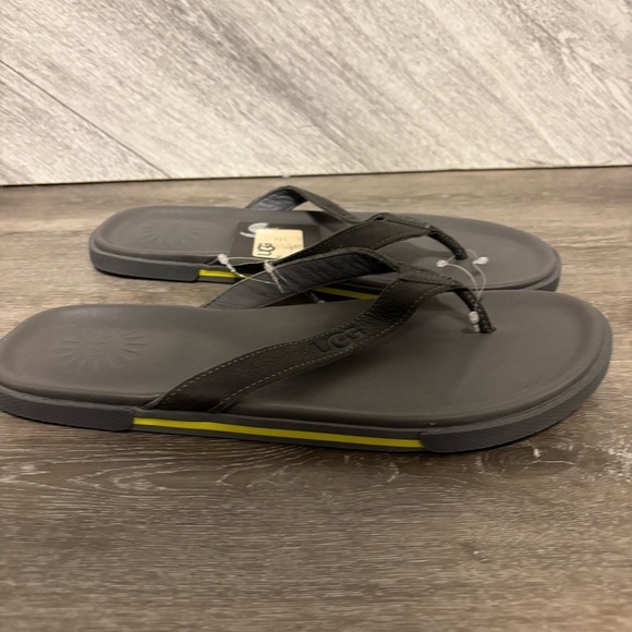 UGG | Bennison II Flip Flops New Metal Grey Size 12